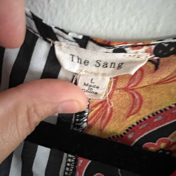 2 pattern bodysuit - Picture 5 of 5